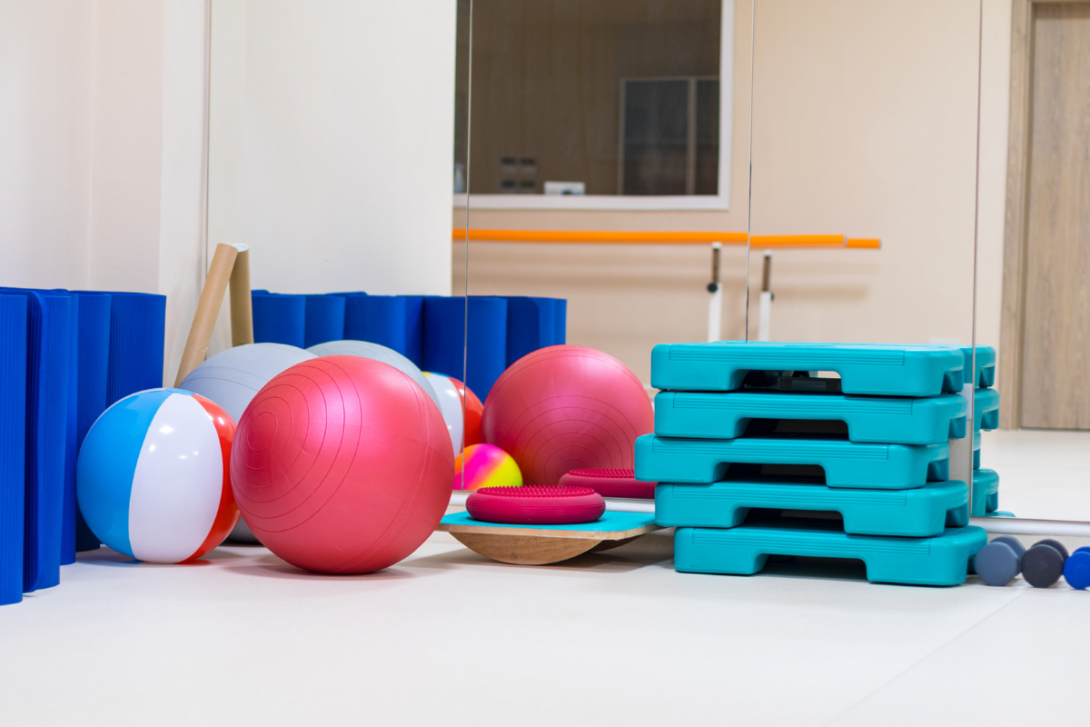 Beneficiile kinetoterapiei în tratarea durerilor cronice:&hellip;